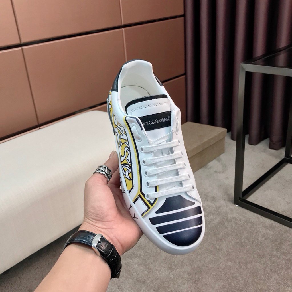 D*G sneaker